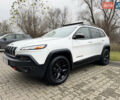 Білий Джип Cherokee, об'ємом двигуна 3.24 л та пробігом 185 тис. км за 16000 $, фото 10 на Automoto.ua