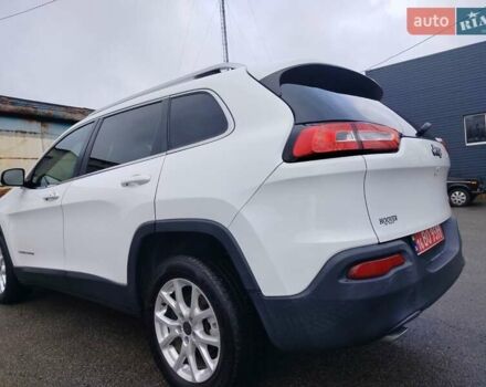 Белый Джип Чероки, объемом двигателя 0 л и пробегом 189 тыс. км за 11700 $, фото 10 на Automoto.ua