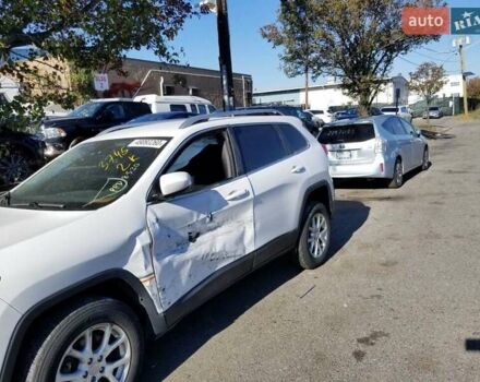 Джип Cherokee 2015 у Хмельницькому на Automoto.ua Білий Джип Cherokee, об'ємом двигуна 3.24 л та пробігом 202 тис. км за 14500 $, фото 17 на Automoto.ua