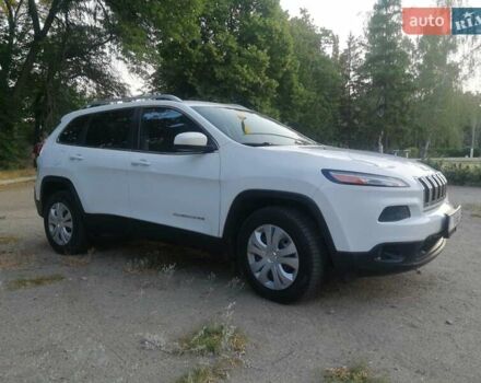 Білий Джип Cherokee, об'ємом двигуна 2.4 л та пробігом 202 тис. км за 12200 $, фото 19 на Automoto.ua