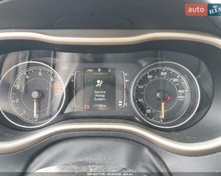 Белый Джип Чероки, объемом двигателя 0 л и пробегом 189 тыс. км за 11700 $, фото 49 на Automoto.ua