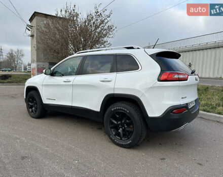 Белый Джип Чероки, объемом двигателя 3.24 л и пробегом 200 тыс. км за 12990 $, фото 3 на Automoto.ua