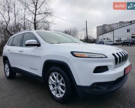 Белый Джип Чероки, объемом двигателя 0 л и пробегом 189 тыс. км за 11700 $, фото 2 на Automoto.ua