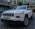 Белый Джип Чероки, объемом двигателя 2.36 л и пробегом 119 тыс. км за 14000 $, фото 1 на Automoto.ua