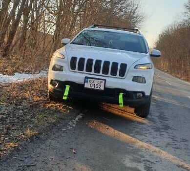 Джип Cherokee 2015 у Хмельницькому на Automoto.ua Білий Джип Cherokee, об'ємом двигуна 3.24 л та пробігом 202 тис. км за 14500 $, фото 8 на Automoto.ua