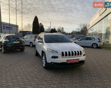 Білий Джип Cherokee, об'ємом двигуна 2.36 л та пробігом 297 тис. км за 9650 $, фото 2 на Automoto.ua