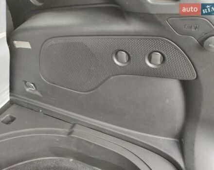 Белый Джип Чероки, объемом двигателя 3.2 л и пробегом 70 тыс. км за 21500 $, фото 48 на Automoto.ua