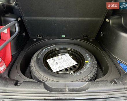 Белый Джип Чероки, объемом двигателя 3.24 л и пробегом 175 тыс. км за 16000 $, фото 35 на Automoto.ua