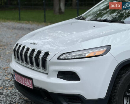 Білий Джип Cherokee, об'ємом двигуна 2.4 л та пробігом 165 тис. км за 11999 $, фото 3 на Automoto.ua