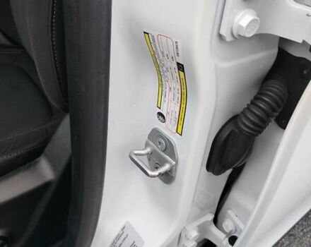 Белый Джип Чероки, объемом двигателя 0 л и пробегом 189 тыс. км за 11700 $, фото 40 на Automoto.ua