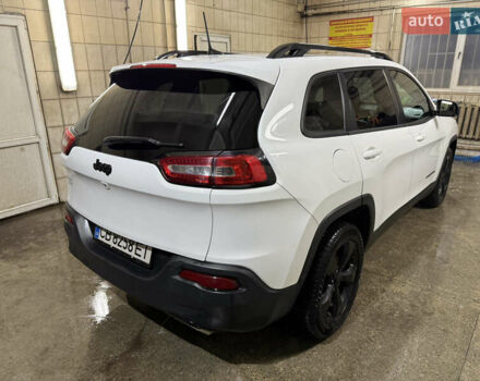 Белый Джип Чероки, объемом двигателя 3.24 л и пробегом 192 тыс. км за 13700 $, фото 2 на Automoto.ua