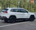 Белый Джип Чероки, объемом двигателя 2.2 л и пробегом 148 тыс. км за 15999 $, фото 8 на Automoto.ua