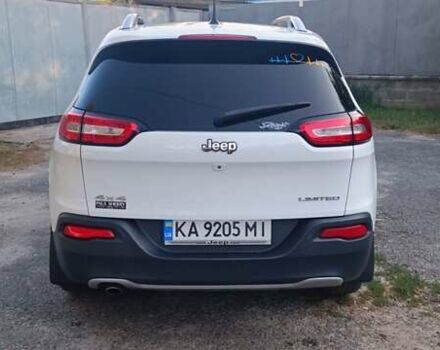 Білий Джип Cherokee, об'ємом двигуна 2.36 л та пробігом 161 тис. км за 16000 $, фото 7 на Automoto.ua