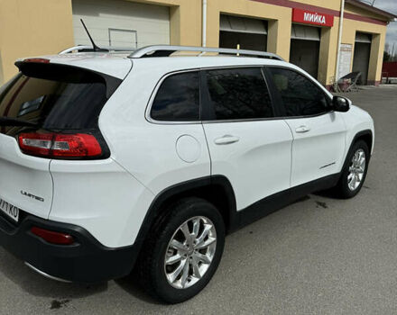 Білий Джип Cherokee, об'ємом двигуна 2.36 л та пробігом 169 тис. км за 13700 $, фото 3 на Automoto.ua