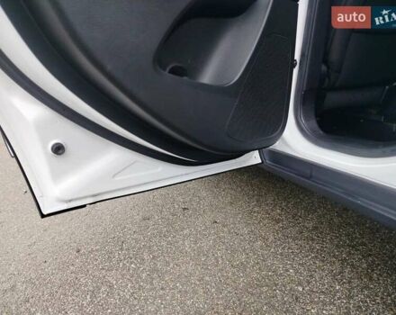 Белый Джип Чероки, объемом двигателя 0 л и пробегом 189 тыс. км за 11700 $, фото 30 на Automoto.ua