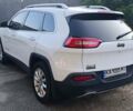 Білий Джип Cherokee, об'ємом двигуна 2.36 л та пробігом 161 тис. км за 16000 $, фото 5 на Automoto.ua