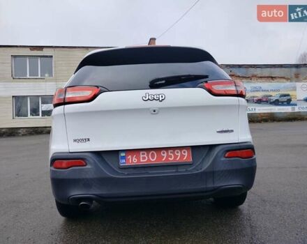 Белый Джип Чероки, объемом двигателя 0 л и пробегом 189 тыс. км за 11700 $, фото 6 на Automoto.ua