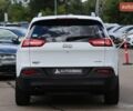 Білий Джип Cherokee, об'ємом двигуна 2.36 л та пробігом 163 тис. км за 15500 $, фото 5 на Automoto.ua
