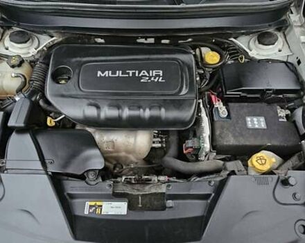 Білий Джип Cherokee, об'ємом двигуна 2.4 л та пробігом 161 тис. км за 15400 $, фото 22 на Automoto.ua