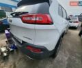 Белый Джип Чероки, объемом двигателя 2 л и пробегом 137 тыс. км за 12800 $, фото 3 на Automoto.ua