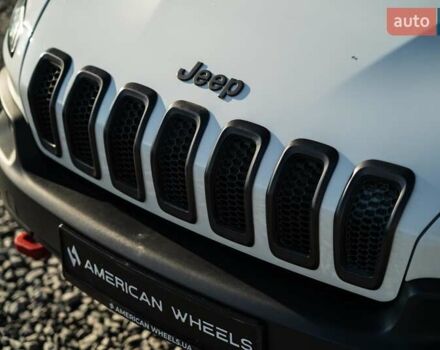 Белый Джип Чероки, объемом двигателя 3.24 л и пробегом 186 тыс. км за 17900 $, фото 13 на Automoto.ua