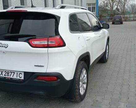 Білий Джип Cherokee, об'ємом двигуна 2.4 л та пробігом 221 тис. км за 12550 $, фото 5 на Automoto.ua