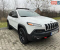 Білий Джип Cherokee, об'ємом двигуна 3.24 л та пробігом 185 тис. км за 16000 $, фото 2 на Automoto.ua
