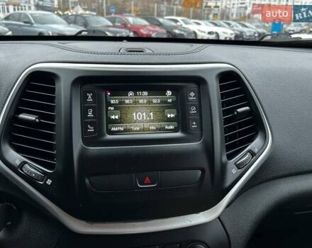 Белый Джип Чероки, объемом двигателя 3.24 л и пробегом 101 тыс. км за 16490 $, фото 19 на Automoto.ua