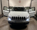 Білий Джип Cherokee, об'ємом двигуна 2.36 л та пробігом 260 тис. км за 11000 $, фото 1 на Automoto.ua