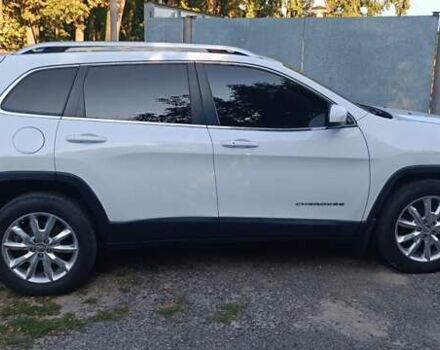 Білий Джип Cherokee, об'ємом двигуна 2.36 л та пробігом 161 тис. км за 16000 $, фото 4 на Automoto.ua