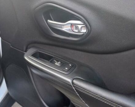 Белый Джип Чероки, объемом двигателя 3.24 л и пробегом 142 тыс. км за 13500 $, фото 12 на Automoto.ua