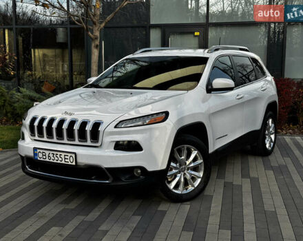 Білий Джип Cherokee, об'ємом двигуна 2.36 л та пробігом 155 тис. км за 13900 $, фото 4 на Automoto.ua