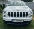 Білий Джип Cherokee, об'ємом двигуна 2.36 л та пробігом 110 тис. км за 12000 $, фото 1 на Automoto.ua