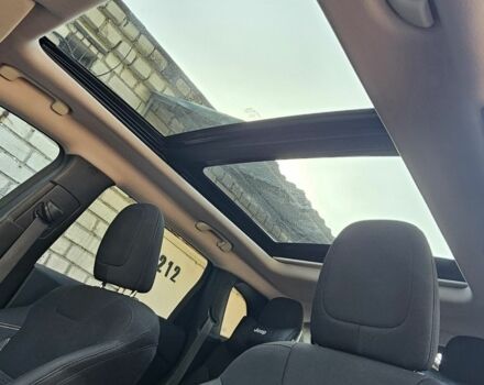 Білий Джип Cherokee, об'ємом двигуна 3.2 л та пробігом 136 тис. км за 14500 $, фото 5 на Automoto.ua