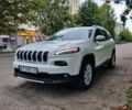 Белый Джип Чероки, объемом двигателя 2.4 л и пробегом 127 тыс. км за 15100 $, фото 5 на Automoto.ua