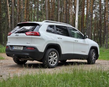 Белый Джип Чероки, объемом двигателя 3.2 л и пробегом 140 тыс. км за 14000 $, фото 5 на Automoto.ua