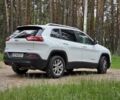 Белый Джип Чероки, объемом двигателя 3.2 л и пробегом 140 тыс. км за 13700 $, фото 5 на Automoto.ua