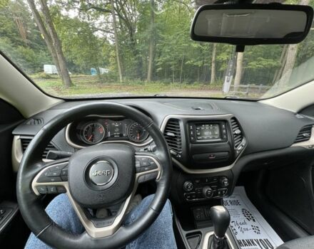 Білий Джип Cherokee, об'ємом двигуна 2.4 л та пробігом 165 тис. км за 11999 $, фото 7 на Automoto.ua