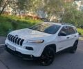 Белый Джип Чероки, объемом двигателя 2.36 л и пробегом 136 тыс. км за 12500 $, фото 1 на Automoto.ua
