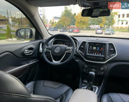 Белый Джип Чероки, объемом двигателя 2.18 л и пробегом 80 тыс. км за 18200 $, фото 32 на Automoto.ua