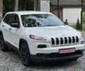 Білий Джип Cherokee, об'ємом двигуна 2.4 л та пробігом 165 тис. км за 11999 $, фото 1 на Automoto.ua