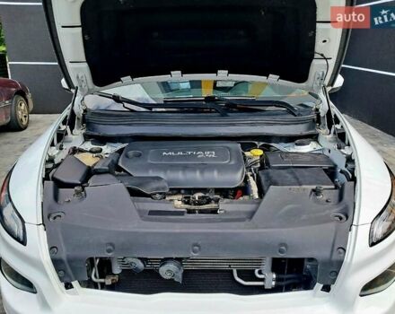 Белый Джип Чероки, объемом двигателя 2.36 л и пробегом 197 тыс. км за 12899 $, фото 26 на Automoto.ua