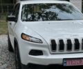 Білий Джип Cherokee, об'ємом двигуна 2.4 л та пробігом 165 тис. км за 11999 $, фото 4 на Automoto.ua