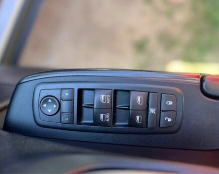 Белый Джип Чероки, объемом двигателя 3.2 л и пробегом 129 тыс. км за 10000 $, фото 12 на Automoto.ua