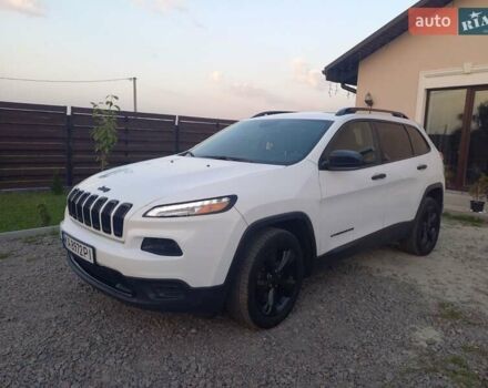 Белый Джип Чероки, объемом двигателя 3.24 л и пробегом 142 тыс. км за 13500 $, фото 36 на Automoto.ua