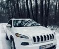 Белый Джип Чероки, объемом двигателя 2.4 л и пробегом 120 тыс. км за 15399 $, фото 1 на Automoto.ua