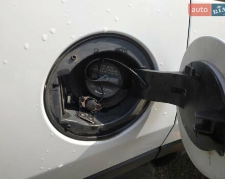 Белый Джип Чероки, объемом двигателя 2.36 л и пробегом 153 тыс. км за 13700 $, фото 46 на Automoto.ua