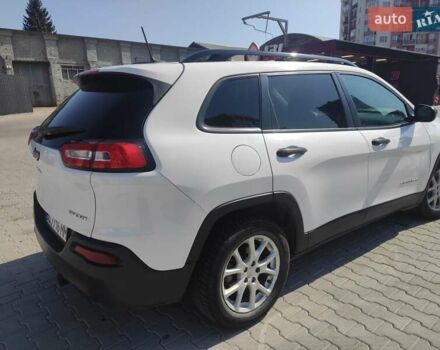 Белый Джип Чероки, объемом двигателя 2.36 л и пробегом 153 тыс. км за 13700 $, фото 9 на Automoto.ua