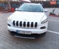Білий Джип Cherokee, об'ємом двигуна 2.36 л та пробігом 117 тис. км за 14000 $, фото 1 на Automoto.ua