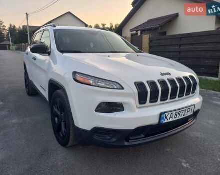 Белый Джип Чероки, объемом двигателя 3.24 л и пробегом 142 тыс. км за 13500 $, фото 41 на Automoto.ua
